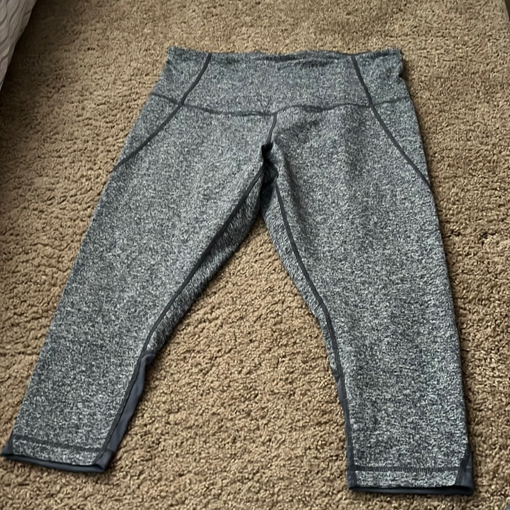 Zella Heather Gray Workout Capris